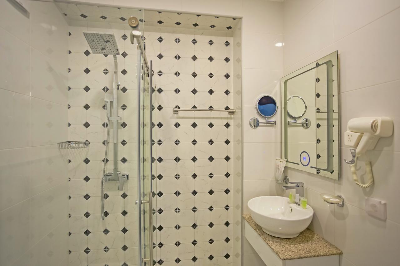 Hotel Genio ティビリシ エクステリア 写真